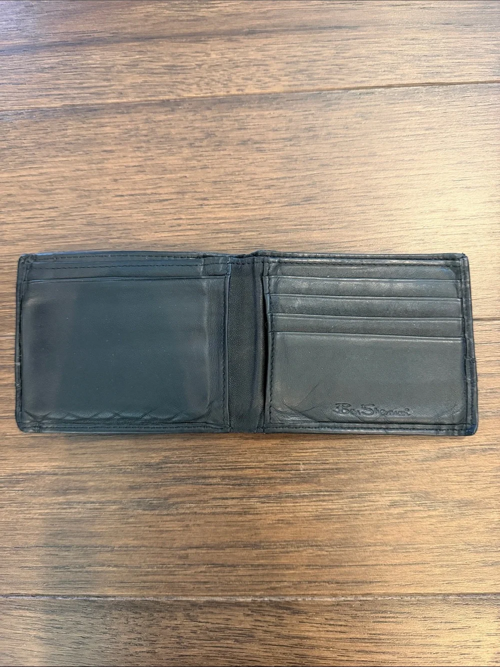 Ben Sherman Black Textured Bifold Wallet with Leather Trim - P1-2